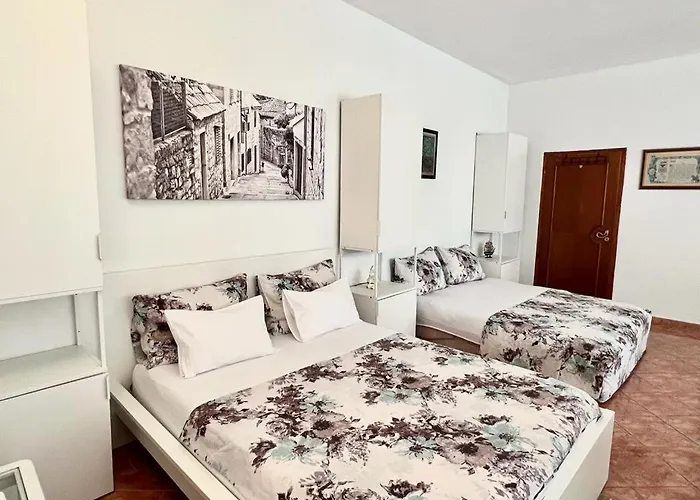 Pansion Ivana Baška Voda